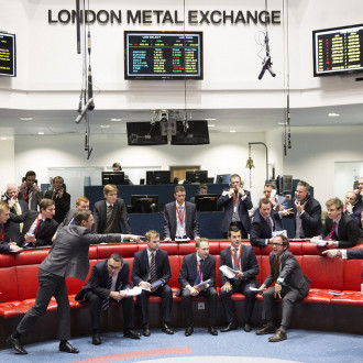 Лондонская биржа задумалась о запрете российских металлов