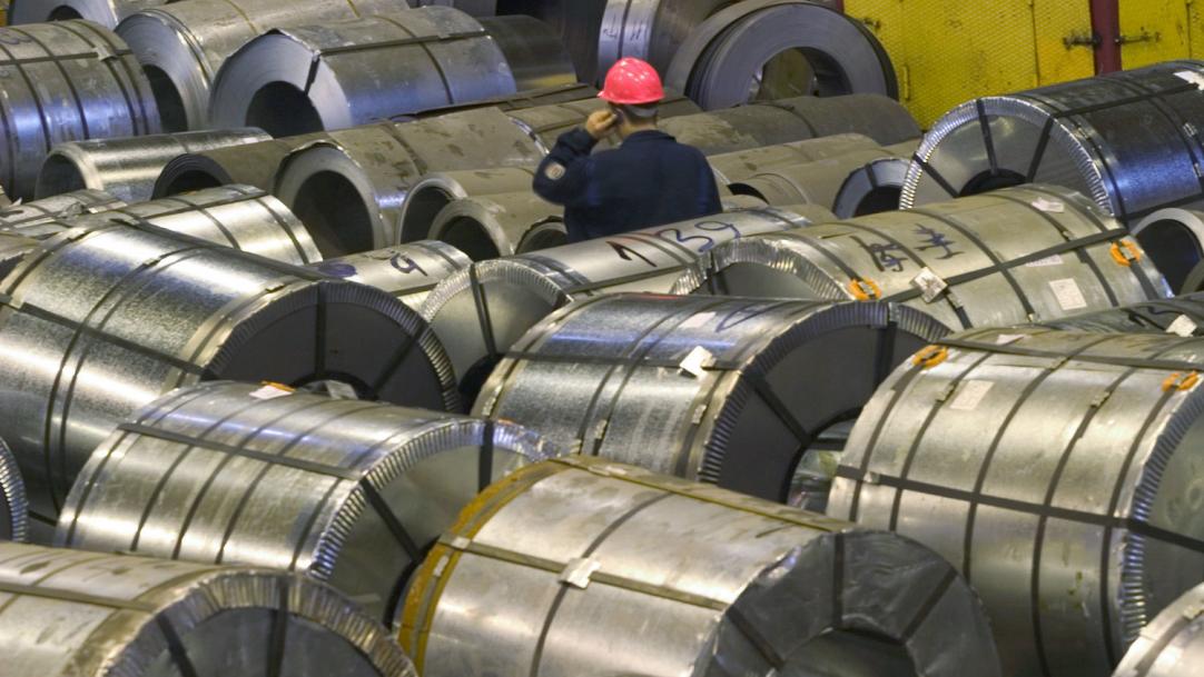 5 тонн металла. Спрос на сталь в России. Российская сталь. Сталь импорт. Вальцовщик Северсталь.